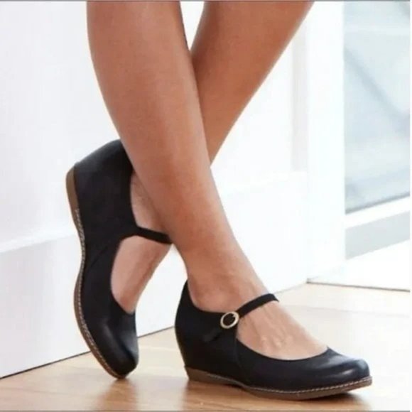 dansko loralie shoes